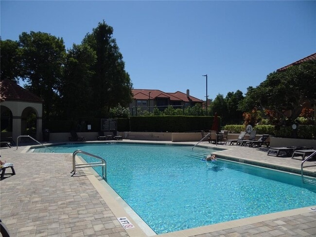 Building Photo - 2400 Feather Sound Dr