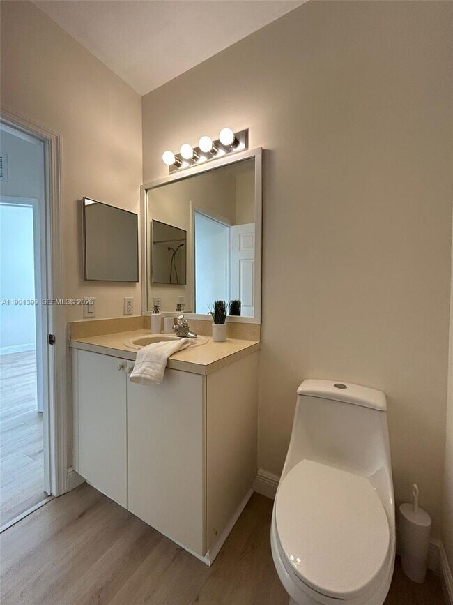 Building Photo - 12515 SW 124th Path