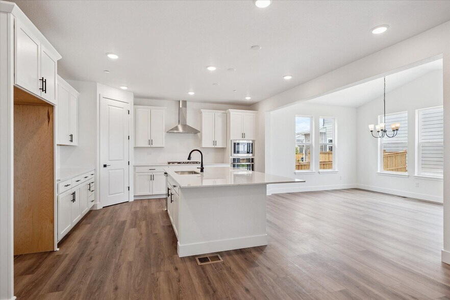 Building Photo - 1131 Joseph Pl