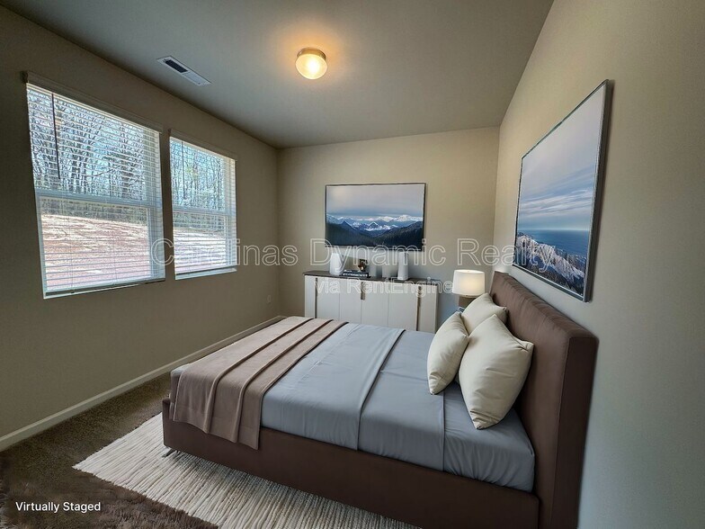 Building Photo - 106 Titanium Dr