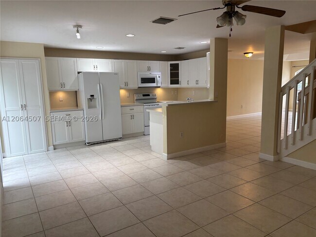 Building Photo - 11440 NW 50th Terrace