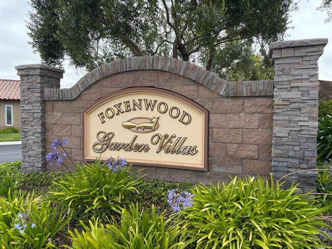 Building Photo - 4304 Foxenwood Cir