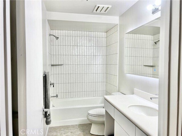 Building Photo - 31561 Pepperwood Ln