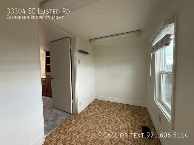 Building Photo - 33304 SE Lusted Rd