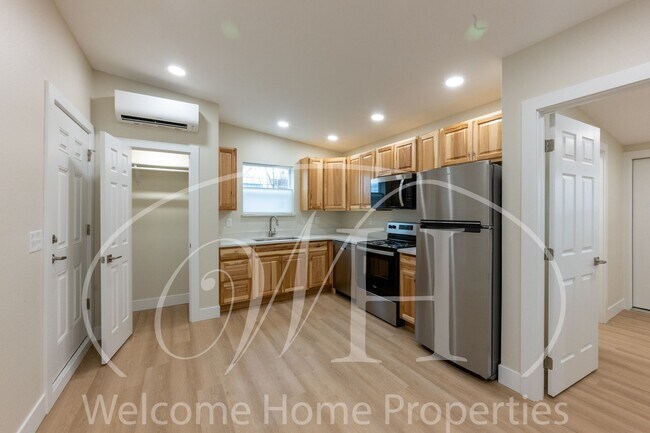 Building Photo - Tranquil Living near Trails and Community College in Walla Walla: Remodeled 1-Bedroom Retreat