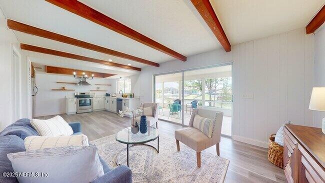Building Photo - 10 Coral Reef Ct S