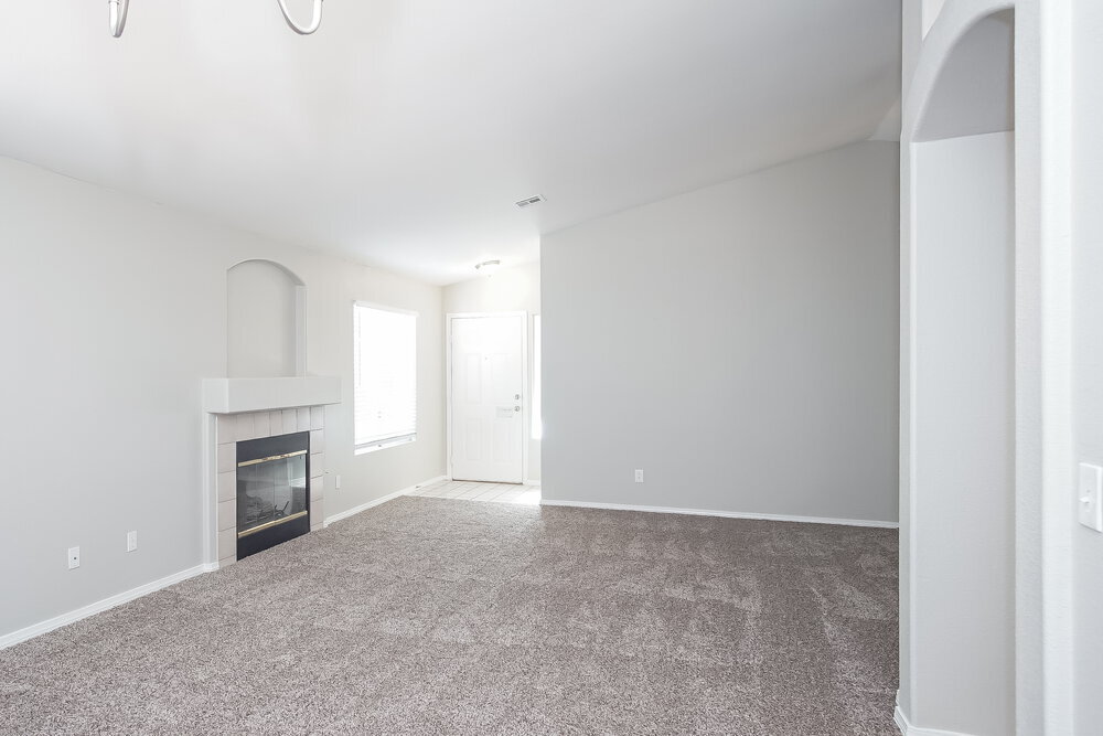 Building Photo - 7028 Village Shore Ct