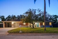 Building Photo - 222 N Clearview Ave