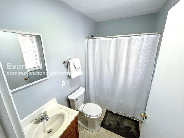 Building Photo - 212 Lower Consol Rd NW