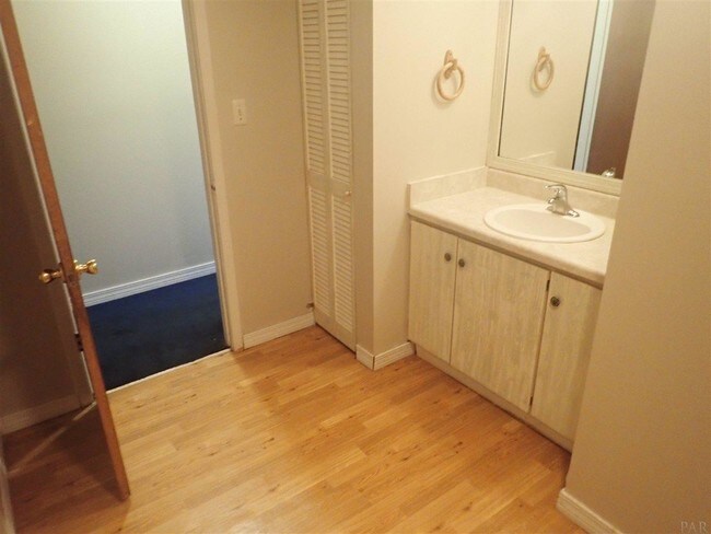 Building Photo - 2830 Hidden Springs Cir