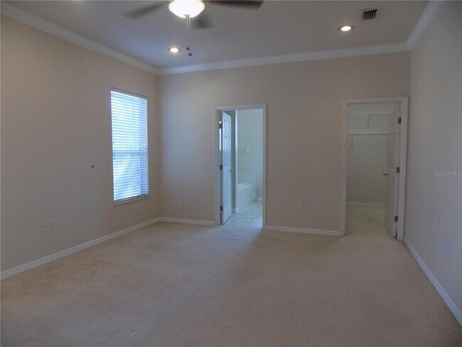 Building Photo - 11903 NW 9th Rd