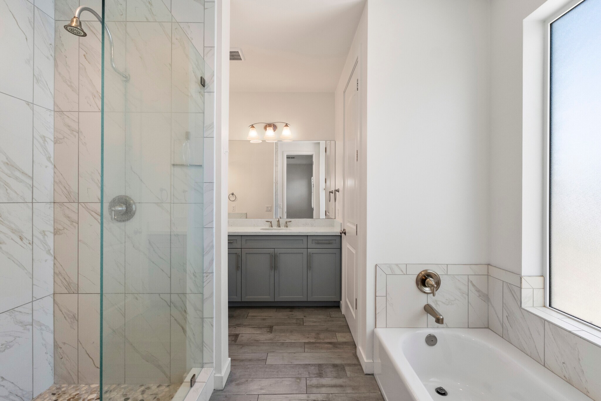 Building Photo - 3030 N 38th St