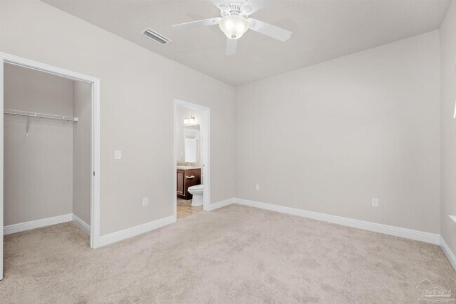 Building Photo - 8645 Bucklebury Dr