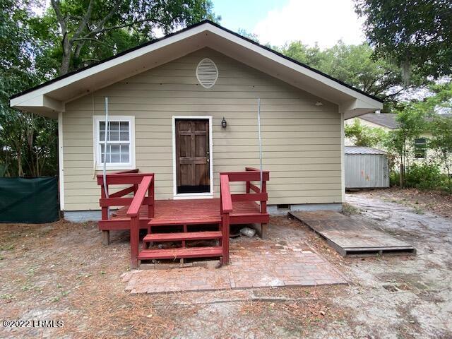 Building Photo - 418 Meritta Ave