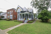 Building Photo - 146 Florida Ave