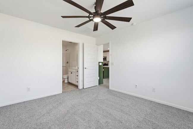 Building Photo - 12168 E Sunflower Ln