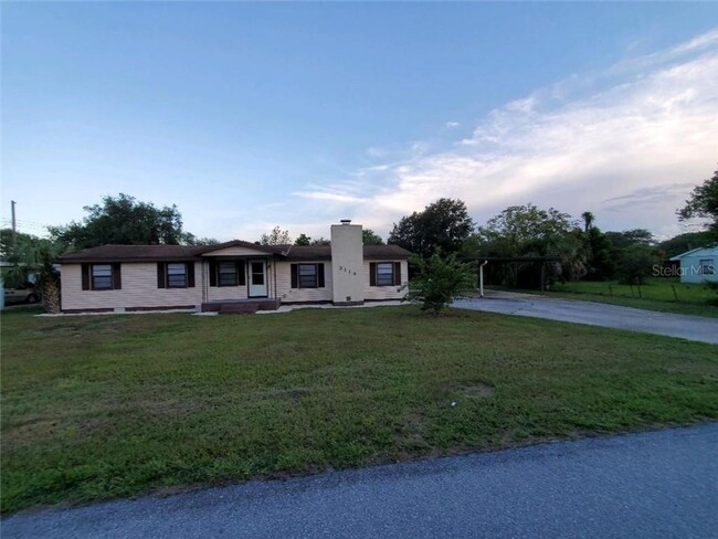 Primary Photo - Lake Wales Home