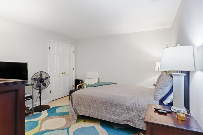 Building Photo - 47627 Rhyolite Pl