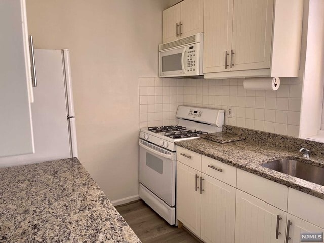 Building Photo - 1 Horizon Rd