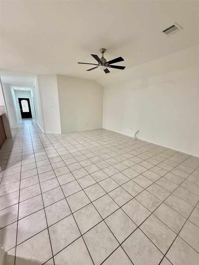 Building Photo - 16538 Twinwalker Drive