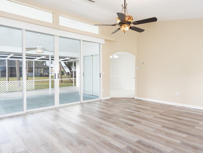 Building Photo - RENT THIS HOME WITH ZERO DEPOSIT