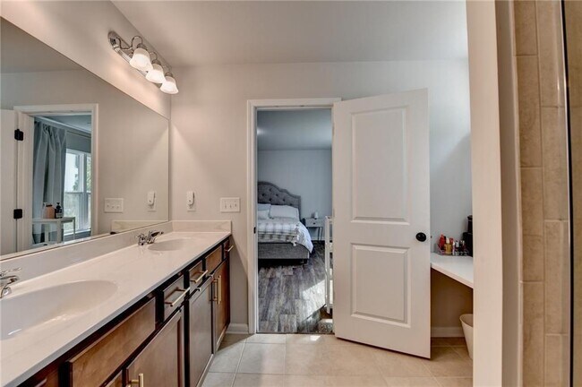 Building Photo - 5215 Wheeler Run Dr