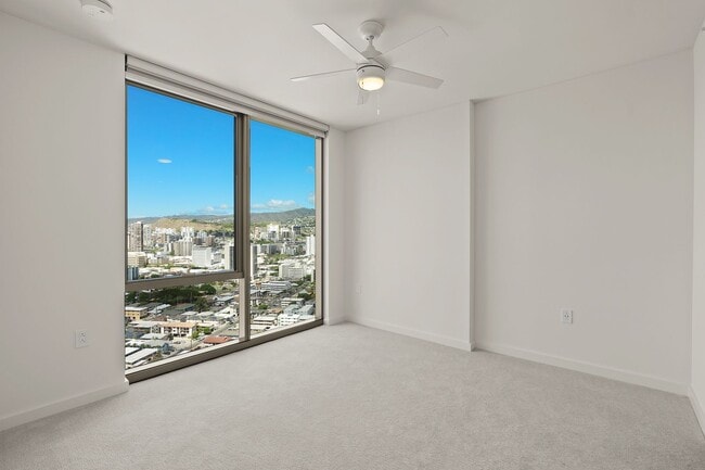 Building Photo - Two bedroom /2 bath / 2 parking - Sky Ala Moana