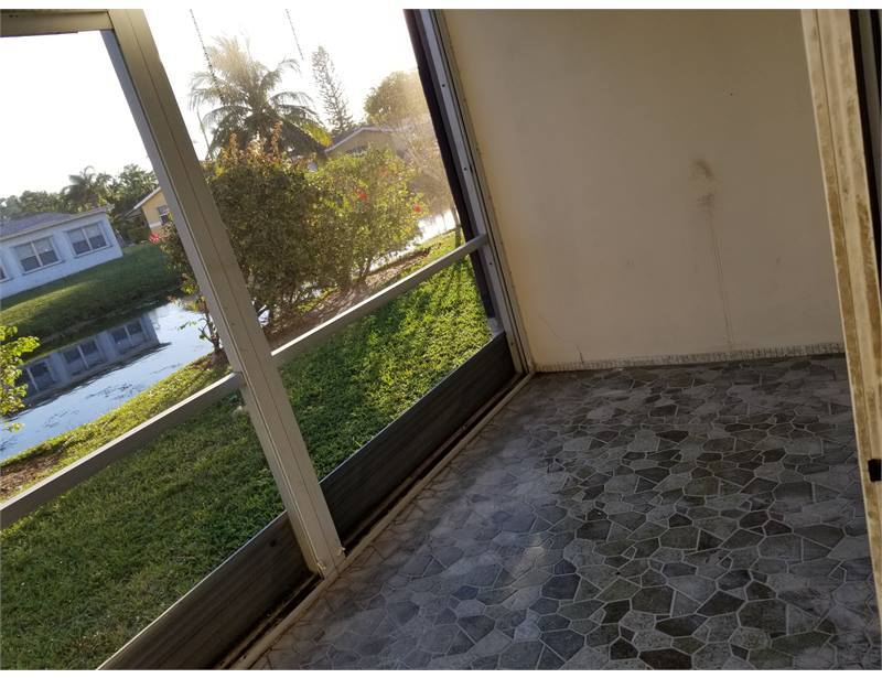 PATIO - 2900 NW 46th Ave