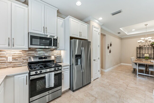 Building Photo - 8257 Lucello Terrace W
