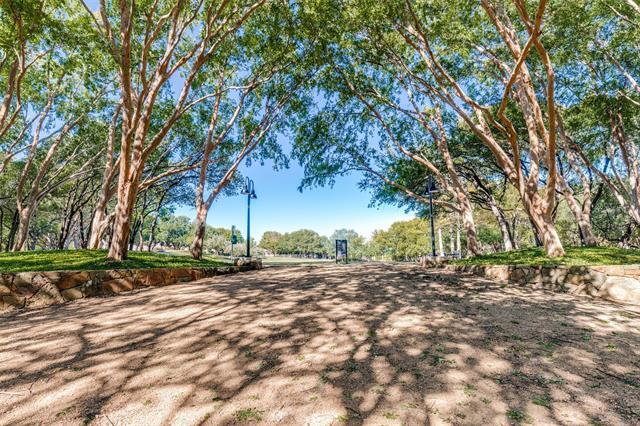 Building Photo - 14725 Stanford Ct