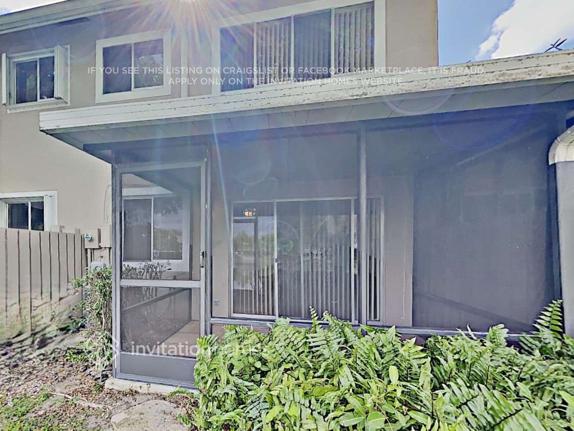 Building Photo - 1985 Discovery Cir E