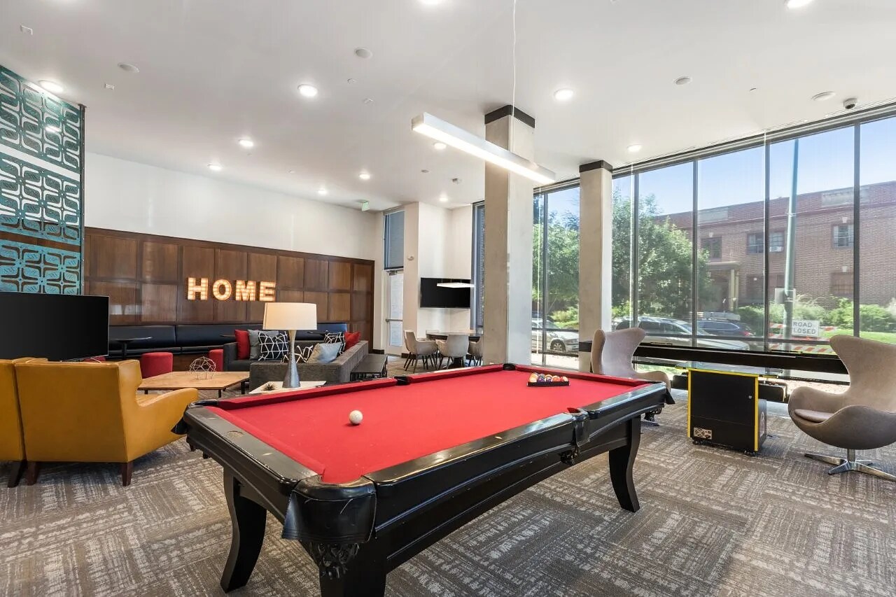 Building Photo - 2900 E 16th Ave