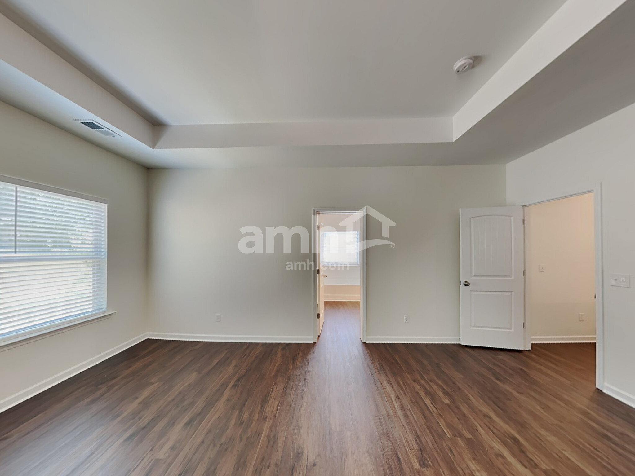 Building Photo - 5434 Burrus Ln SW