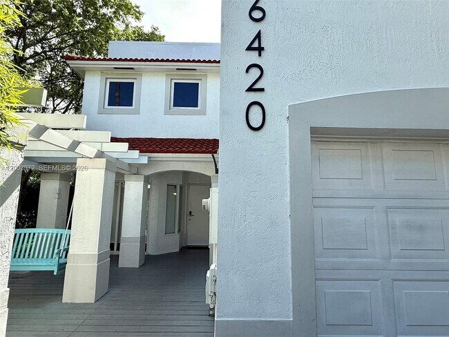 Building Photo - 6420 NW 109th Ave