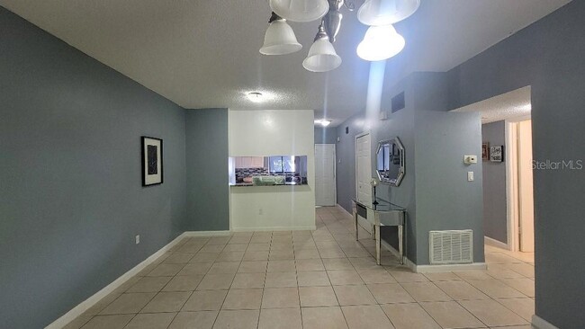 Building Photo - 4728 Capri Pl