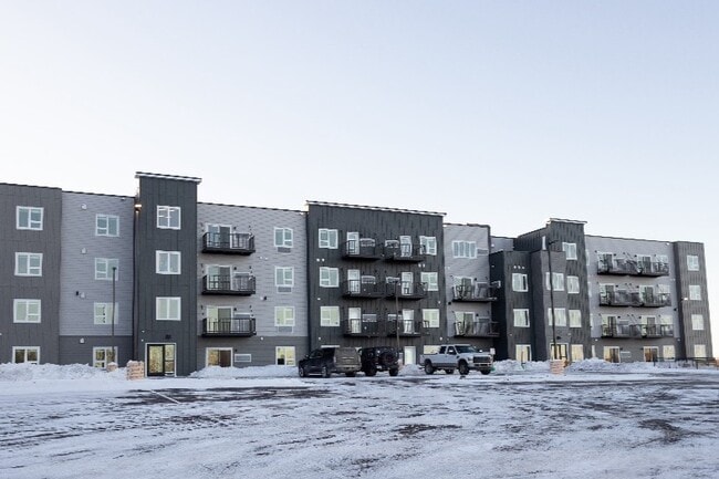 Building Photo - The Acres on Arrowhead ll