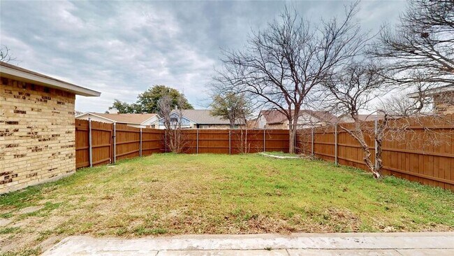 Building Photo - 4416 Augusta St