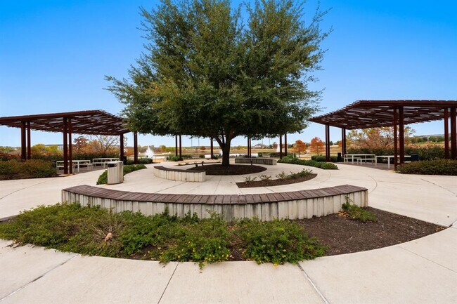 Building Photo - 8109 Mandela Bend