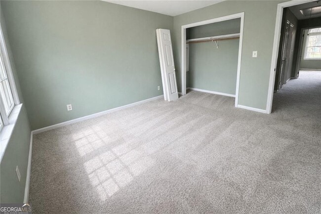 Building Photo - 4093 Hideaway Dr