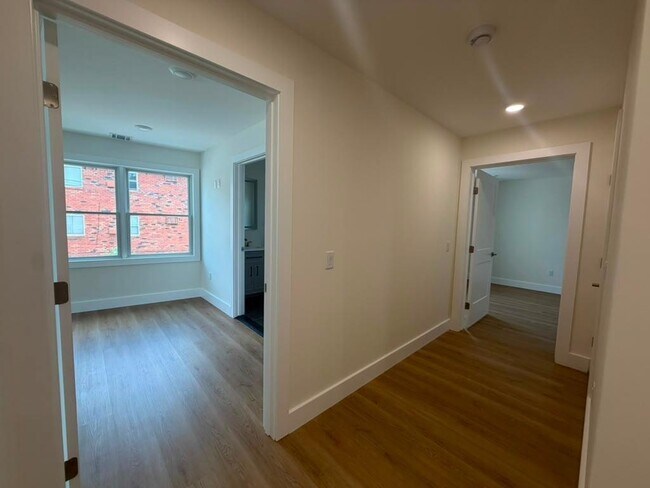 Building Photo - 312 Hackensack St