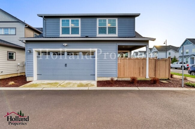 Building Photo - Beautiful Corner-Lot Home in South Hillsboro