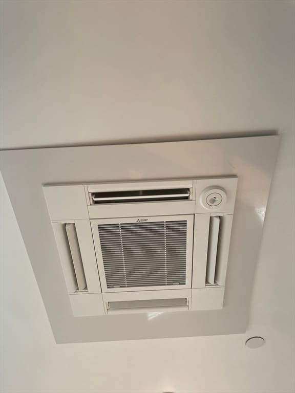 Building Photo - 64 Market St