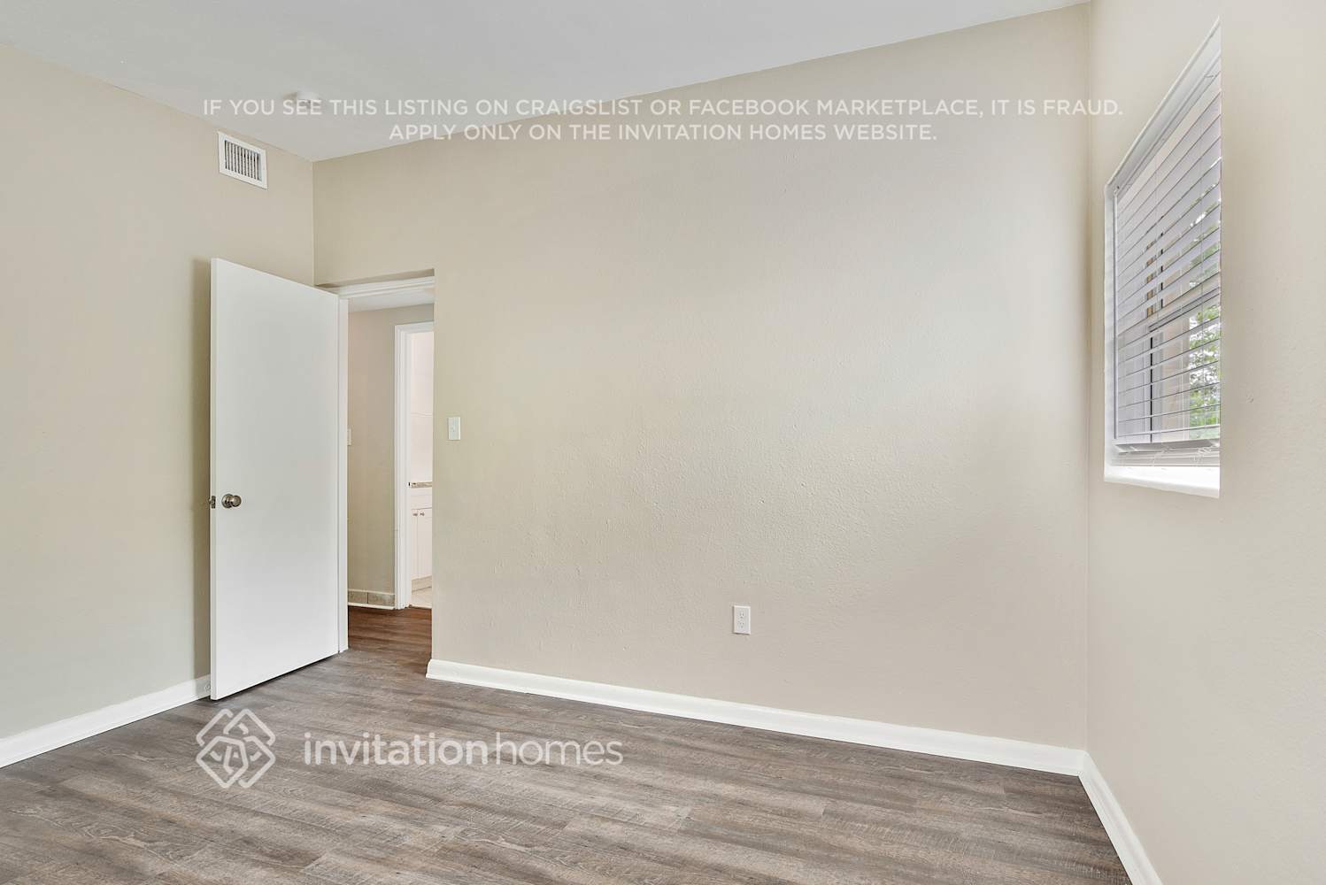 Building Photo - 5603 Cortez Dr