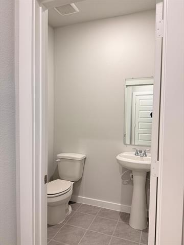 Building Photo - 1007 Knox River Dr