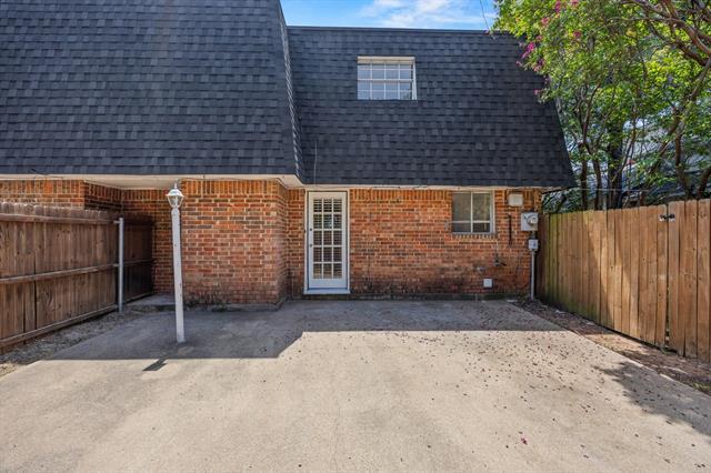 Building Photo - 2019 Fleur De Lis Ct