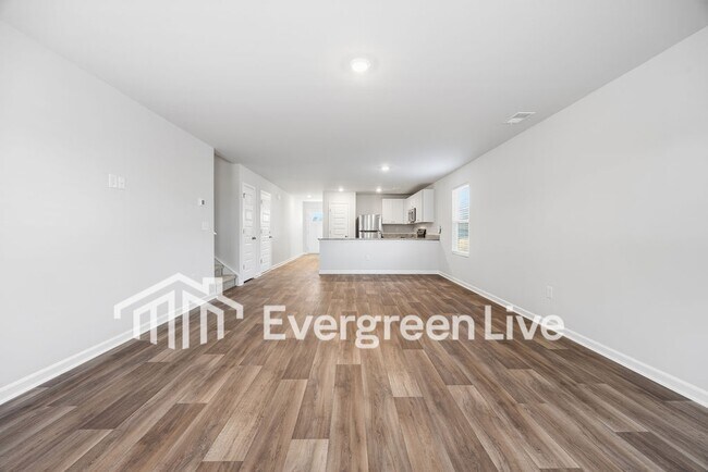 Building Photo - 1707 King Oaks Lp