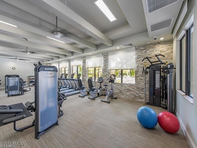 Building Photo - 13350 Coronado Dr