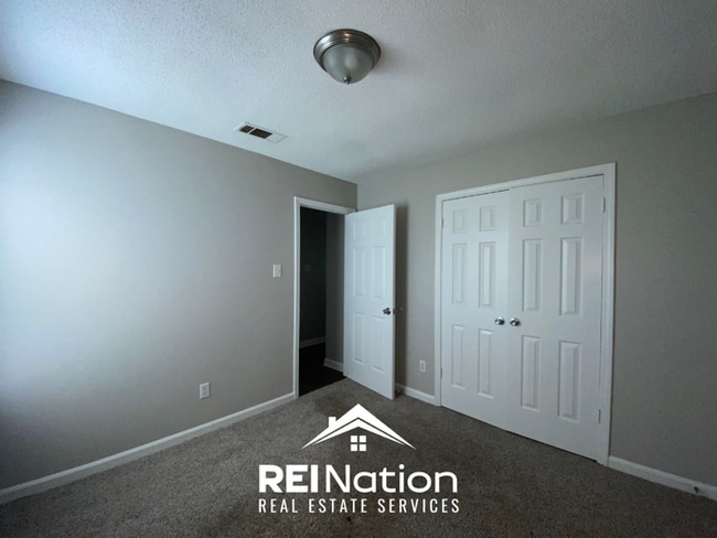Building Photo - MILLINGTON STUNNER! 3BR/2BA | Vaulted Ceilings & Vinyl Plank Floors | Fenced Yard!