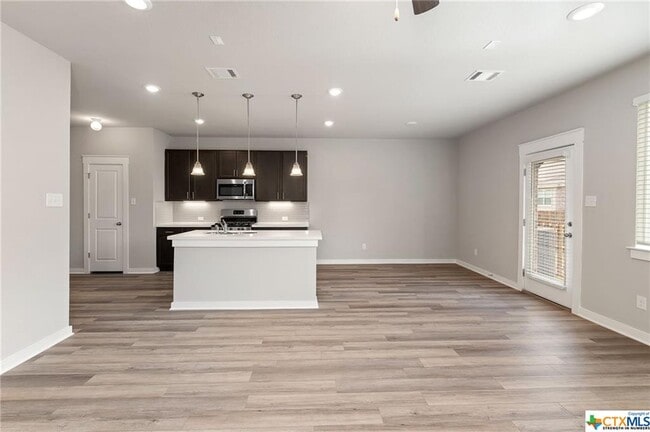 Building Photo - 17102B Carmel Cricket Dr