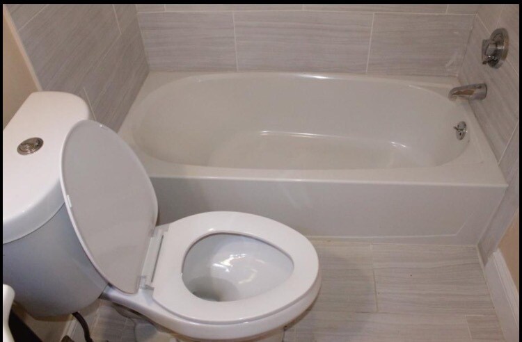 Building Photo - 240 Centre St